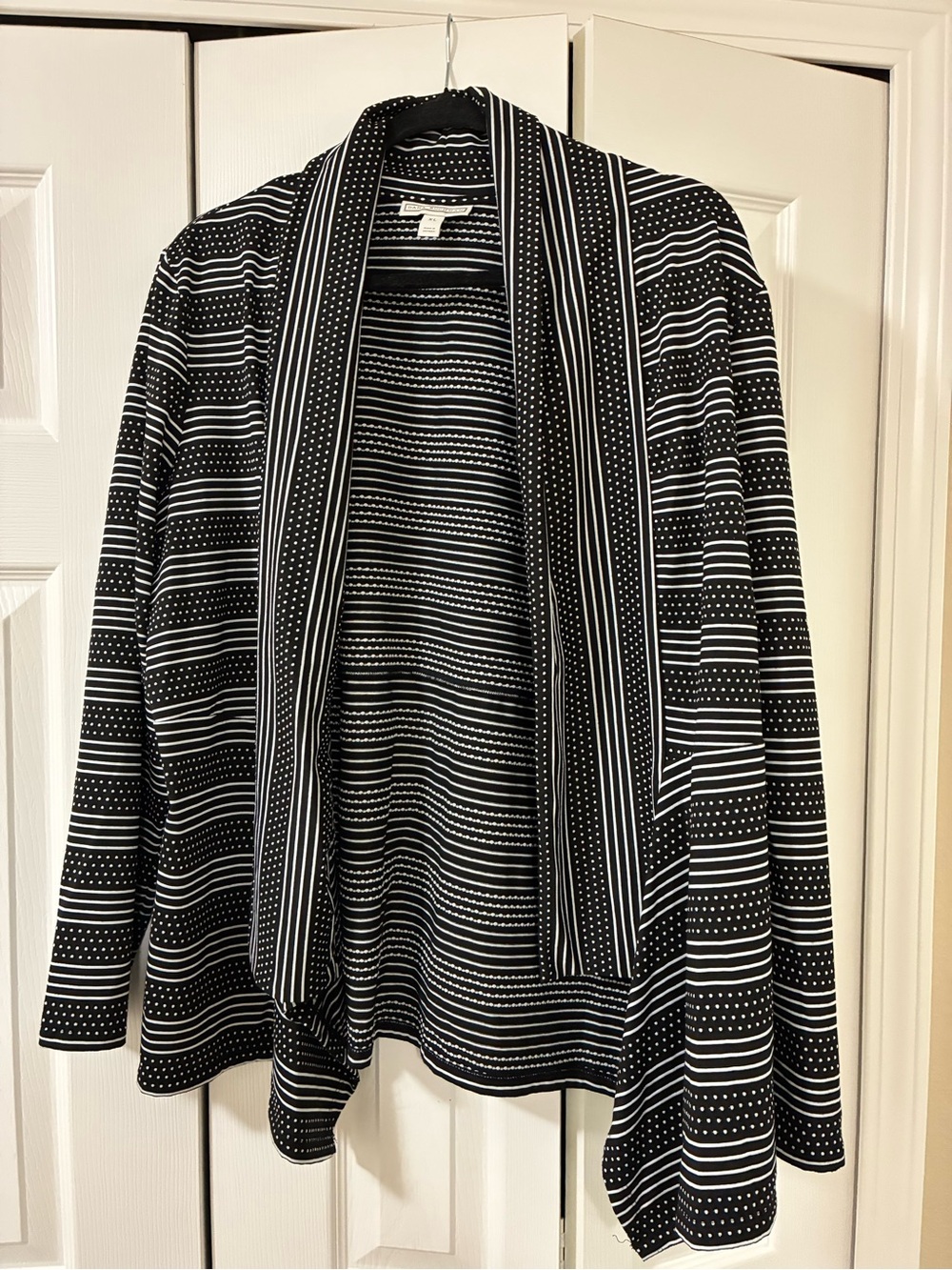 Women’s Black & White Striped Open-Front Cardigan XL - Picture 1 of 3